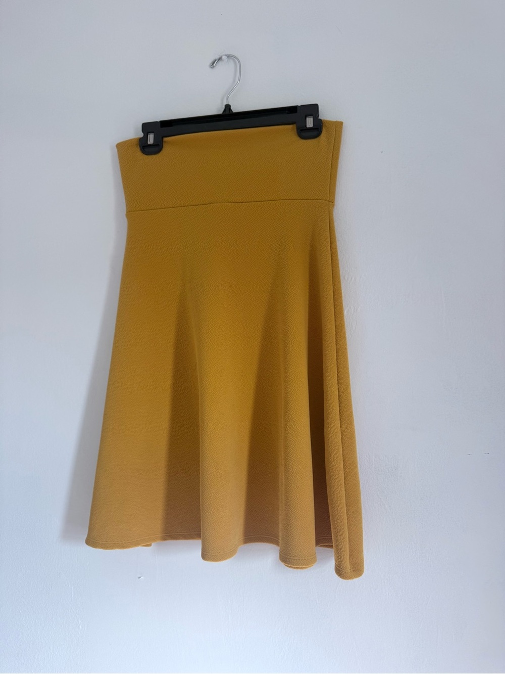 LuLaRoe Mustard Circle Skirt elastic waist - Picture 3 of 4